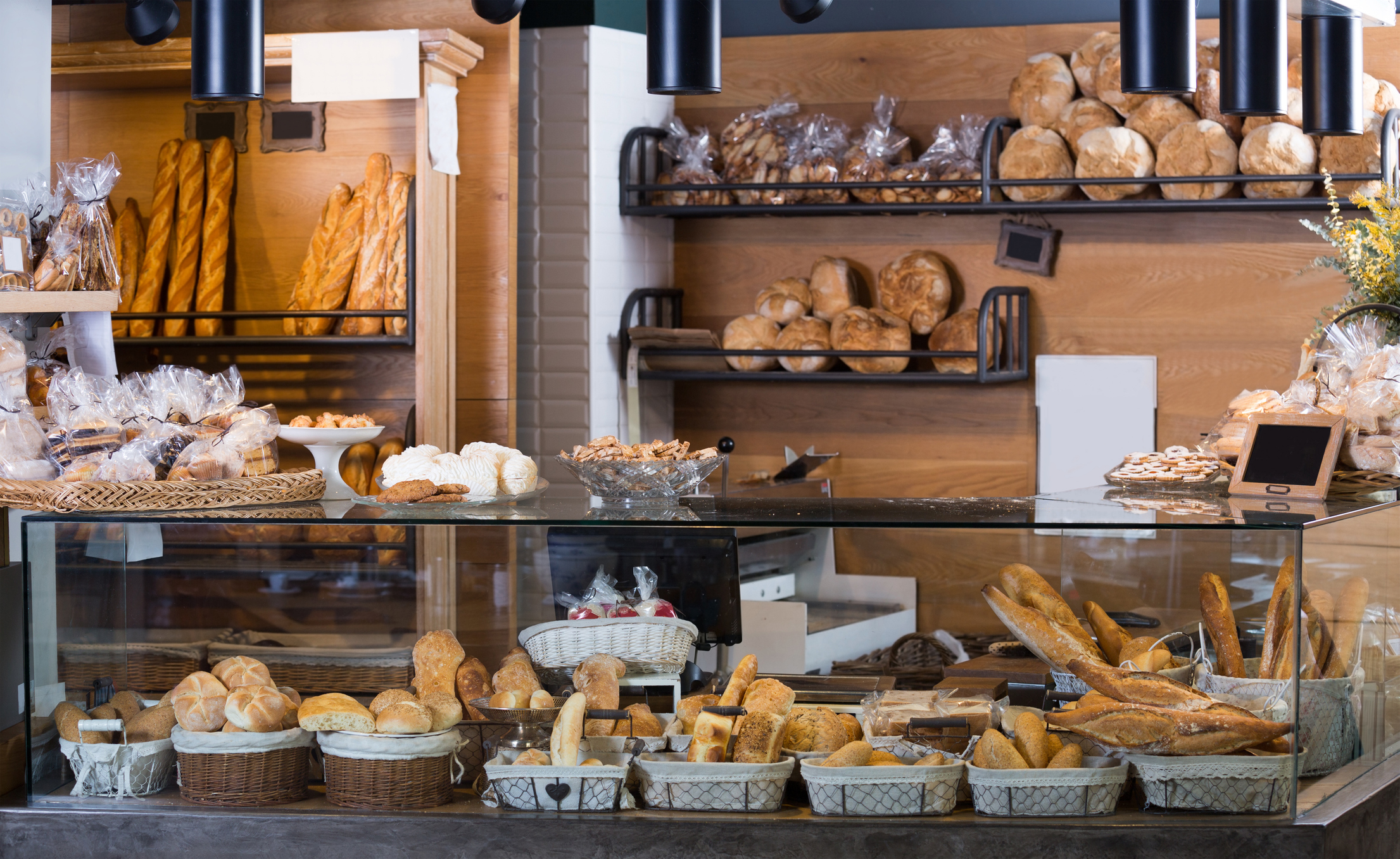 FLCBank Business Success Story - 1748 Bakehouse